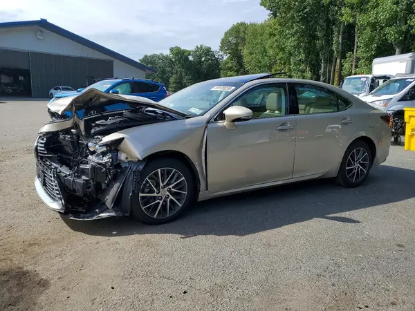 58ABK1GG8JU080559 Lexus ES 2018 — повреждение Передняя часть, фото до ремонта