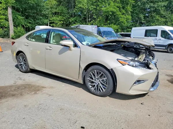 58ABK1GG8JU080559 — 2018 Lexus ES, фото 3 с аукциона Copart 01.10.2026, Передняя часть