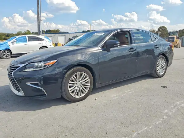 58ABK1GG7JU099538 — 2018 Lexus ES, Задняя часть (Rear End), фото до ремонта