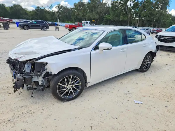 58ABK1GG5JU080485 — 2018 Lexus ES, Передняя часть (Front End), фото до ремонта