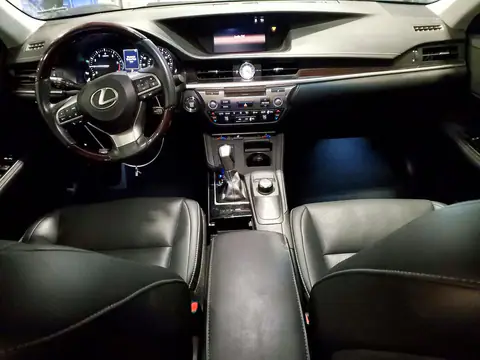 58ABK1GG5JU089932 — 2018 Lexus ES, фото 8 с аукциона Copart, Передняя часть