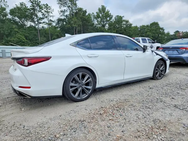 58ABZ1B14KU019306 — 2019 Lexus ES, фото 3 с аукциона Copart, Передняя часть
