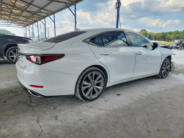 58ABZ1B13KU023752 — 2019 Lexus ES, фото 3 с аукциона Copart, Передняя часть