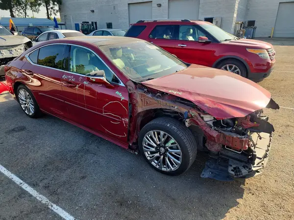 58ABZ1B16KU012647 — 2019 Lexus ES, фото 4 с аукциона Copart, Передняя часть