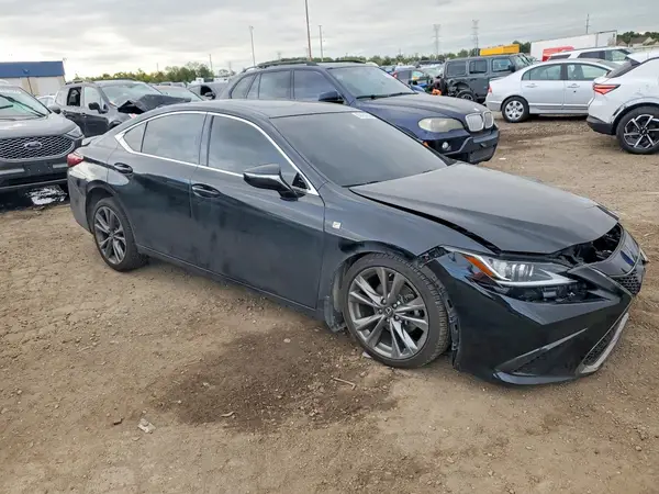 58AGZ1B12LU075221 — 2020 Lexus ES, фото 4 с аукциона Copart, Передняя часть