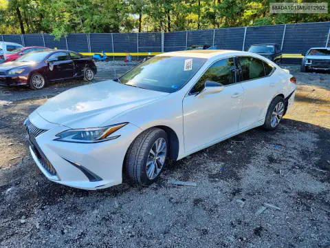 58ADA1C15MU012902 — 2021 Lexus ES, Задняя часть, фото до ремонта