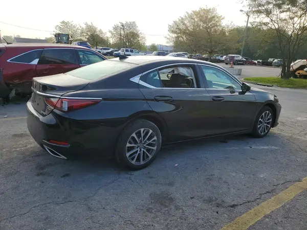 58ACZ1B12NU134088 — 2022 Lexus ES, фото 3 с аукциона Copart, Боковая часть