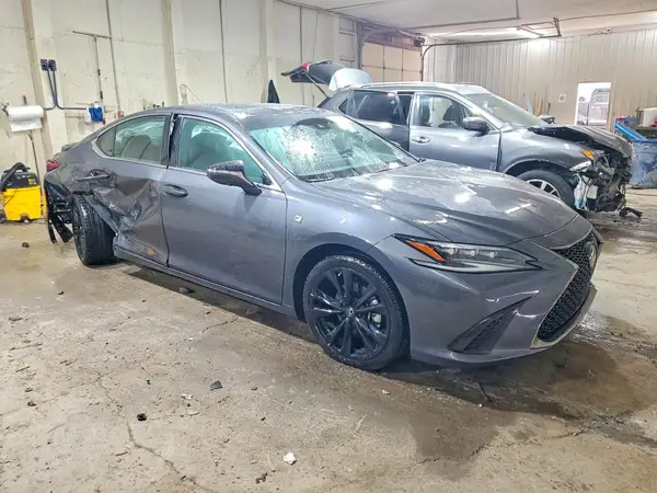 58AJZ1B18PU139581 — 2023 Lexus ES, фото 4 с аукциона Copart, Боковая часть