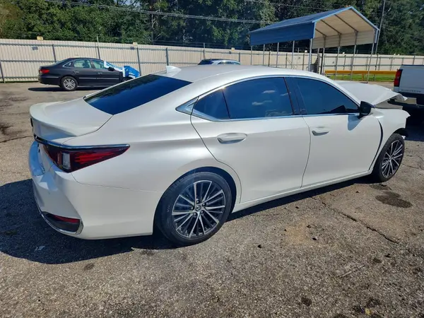 58ADA1C14RU052511 — 2024 Lexus ES, фото 3 с аукциона Copart, Передняя часть