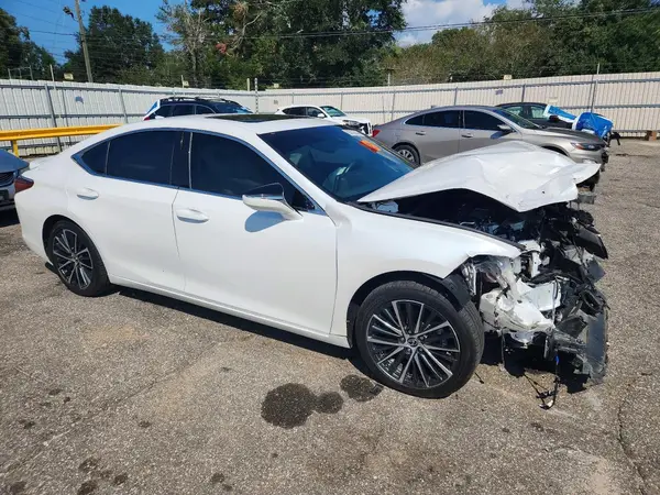 58ADA1C14RU052511 — 2024 Lexus ES, фото 4 с аукциона Copart, Передняя часть