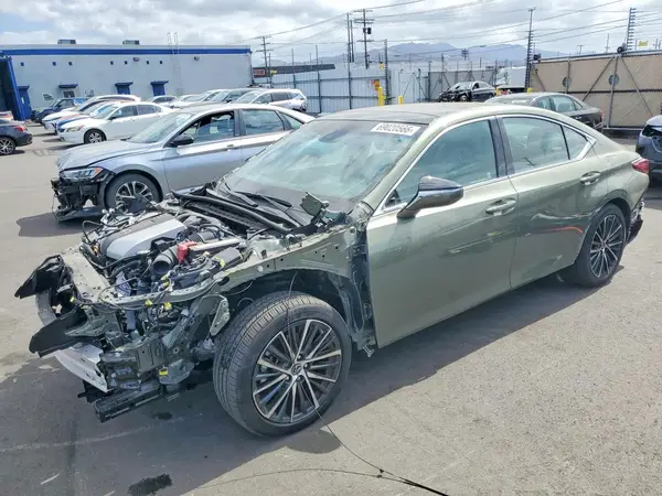58ADZ1B14SU190498 — 2025 Lexus ES, Передняя часть (Front End), фото до ремонта