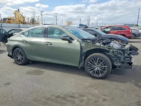 58ADZ1B14SU190498 — 2025 Lexus ES, фото 4 с аукциона Copart, Передняя часть