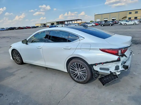 58ADZ1B11SU211145 — 2025 Lexus ES, фото 2 с аукциона Copart 05.10.2026, Передняя часть