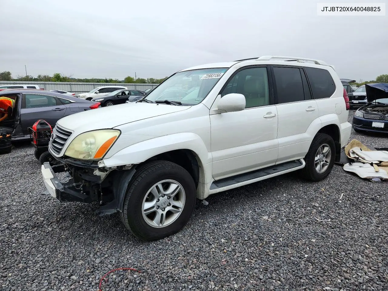 JTJBT20X640048825 Lexus GX 2004 — повреждение Передняя часть, фото до ремонта