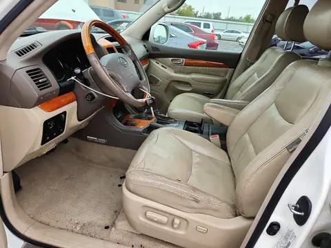 JTJBT20X640048825 — 2004 Lexus GX, фото 7 с аукциона Copart, Передняя часть