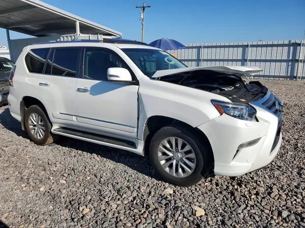 JTJBM7FXXH5155676 — 2017 Lexus GX, фото 4 с аукциона Copart, Передняя часть