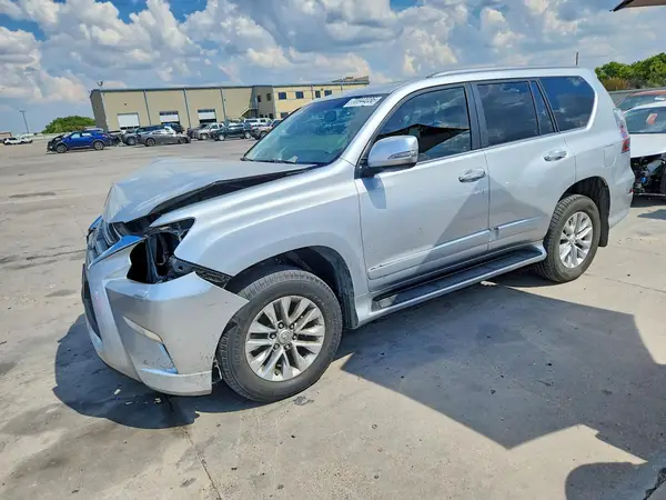 JTJBM7FX1J5184697 — 2018 Lexus GX, Передняя часть (Front End), фото до ремонта