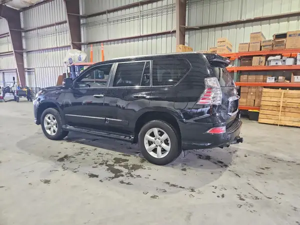 JTJBM7FX4J5191658 — 2018 Lexus GX, фото 2 с аукциона Copart, Мелкие вмятины и царапины