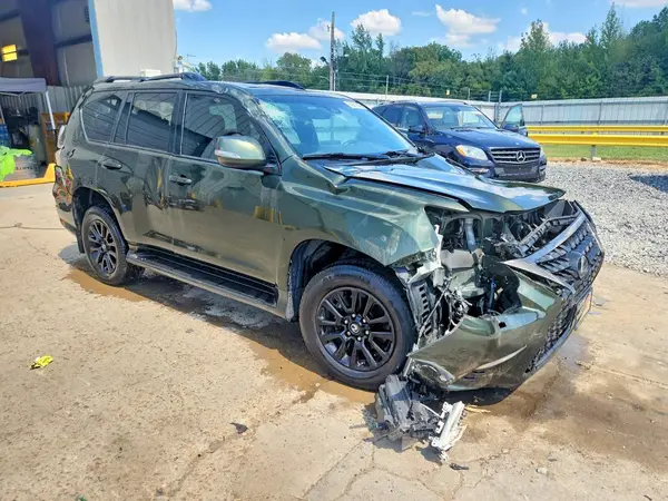 JTJSM7BX1P5348061 — 2023 Lexus GX, фото 4 с аукциона Copart, Передняя часть