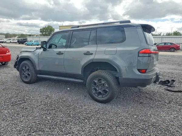 JTJTBCDXXR5016137 — 2024 Lexus GX, фото 2 с аукциона Copart, Передняя часть
