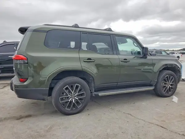 JTJTBCDX9S5059583 — 2025 Lexus GX, фото 3 с аукциона Copart, Боковая часть