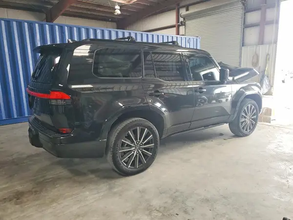 JTJVBCDX3T5085476 — 2026 Lexus GX, фото 3 с аукциона Copart, Передняя часть