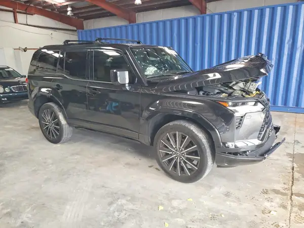 JTJVBCDX3T5085476 — 2026 Lexus GX, фото 4 с аукциона Copart, Передняя часть