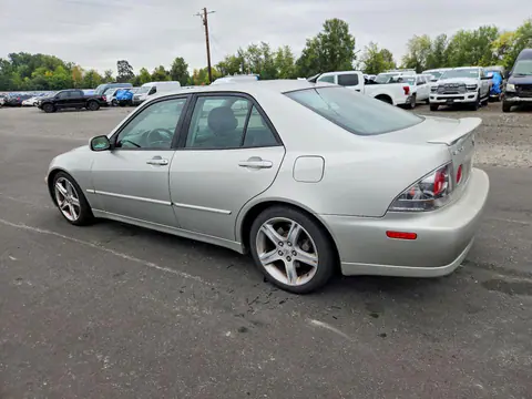 2005 LEXUS IS 300 VIN JTHBD192950098040 фото 2