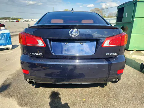 JTHBF5C26A5112614 — 2010 Lexus IS, Передняя часть, фото до ремонта
