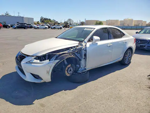 JTHBF1D27E5030615 — 2014 Lexus IS, Передняя часть (Front End), фото до ремонта