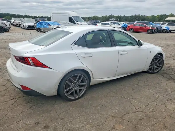 JTHBA1D25G5032865 — 2016 Lexus IS, фото 3 с аукциона Copart, Передняя часть