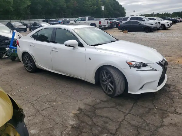 JTHBA1D25G5032865 — 2016 Lexus IS, фото 4 с аукциона Copart, Передняя часть