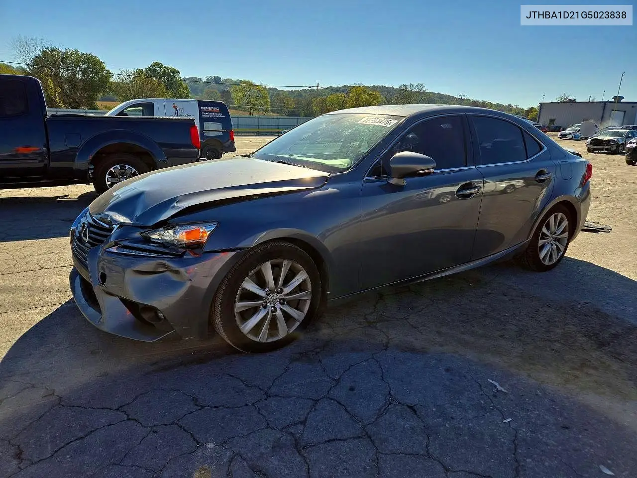 JTHBA1D21G5023838 Lexus IS 2016 — повреждение Передняя часть, фото до ремонта