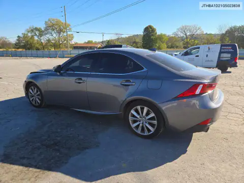 JTHBA1D21G5023838 — 2016 Lexus IS, фото 2 с аукциона Copart, Передняя часть