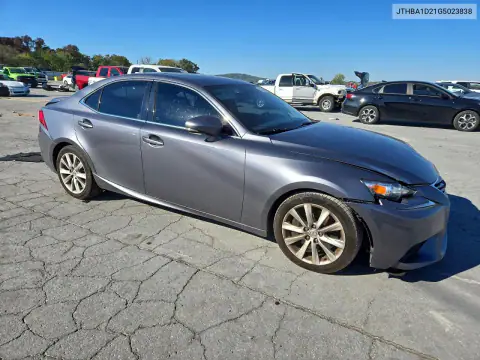 JTHBA1D21G5023838 — 2016 Lexus IS, фото 4 с аукциона Copart, Передняя часть