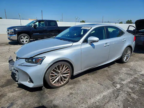 JTHBA1D26H5039969 — 2017 Lexus IS, Передняя часть (Front End), фото до ремонта