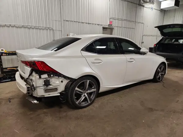 JTHCM1D29H5021980 — 2017 Lexus IS, фото 3 с аукциона Copart 06.10.2026, Задняя часть