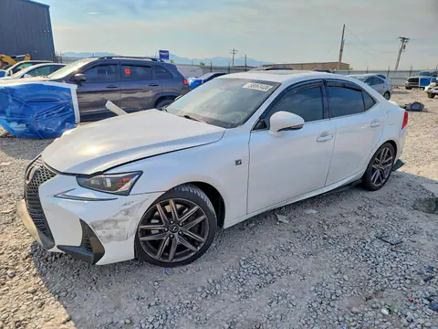 JTHC81D20J5027502 — 2018 Lexus IS, Передняя часть (Front End), фото до ремонта