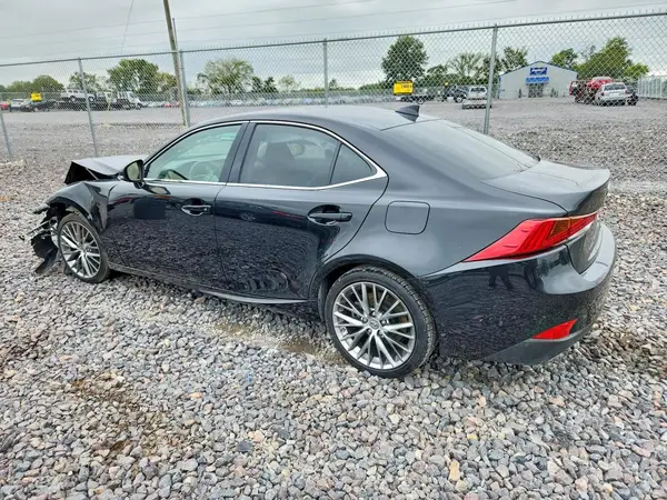 2019 LEXUS IS VIN JTHC81D28K5036692 фото 2