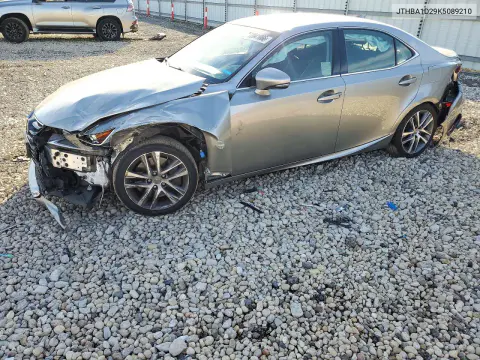 JTHBA1D29K5089210 — 2019 Lexus IS, Передняя часть, фото до ремонта