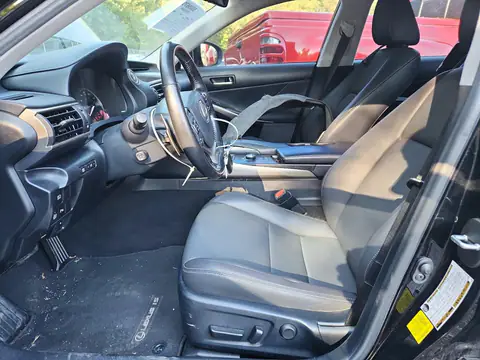 JTHDA1D21L5107810 — 2020 Lexus IS, фото 7 с аукциона Copart, Передняя часть