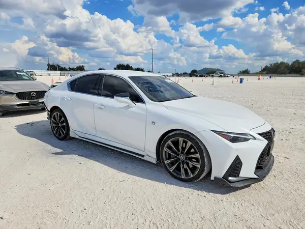 JTHGZ1B28M5039581 — 2021 Lexus IS, фото 4 с аукциона Copart 08.10.2026, Задняя часть