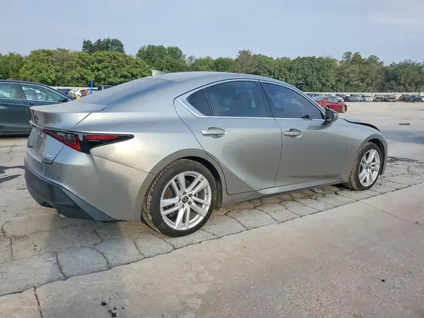 JTHCA1D24M5113307 — 2021 Lexus IS, фото 3 с аукциона Copart, Передняя часть