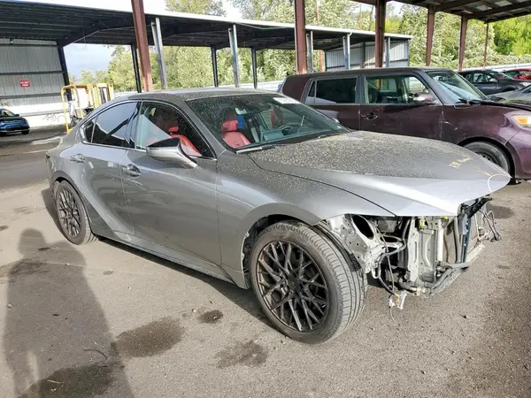 JTHCA1D22M5114228 — 2021 Lexus IS, фото 4 с аукциона Copart, Передняя часть