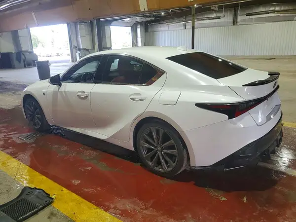JTHGZ1E25N5026624 — 2022 Lexus IS, фото 2 с аукциона Copart 07.10.2026, Ходовая часть