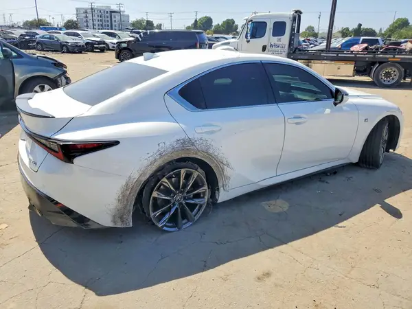 JTHGZ1B27P5065691 — 2023 Lexus IS, фото 3 с аукциона Copart, Передняя часть