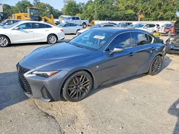 JTHGZ1B24P5070119 — 2023 Lexus IS, Подтопление (Water/Flood), фото до ремонта