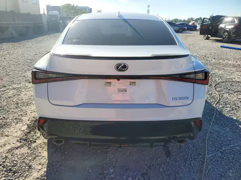 JTHBZ1B25R5075715 — 2024 Lexus IS, фото 6 с аукциона Copart, Подтопление