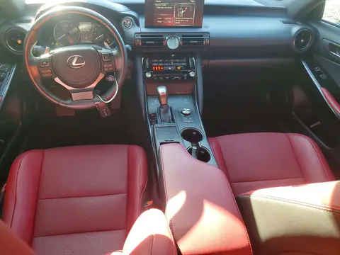 JTHBZ1B25R5075715 — 2024 Lexus IS, фото 8 с аукциона Copart, Подтопление