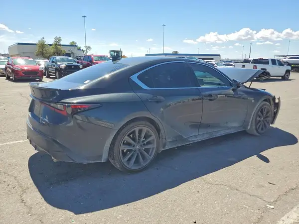 JTHB81F27S5055131 — 2025 Lexus IS, фото 3 с аукциона Copart, Передняя часть